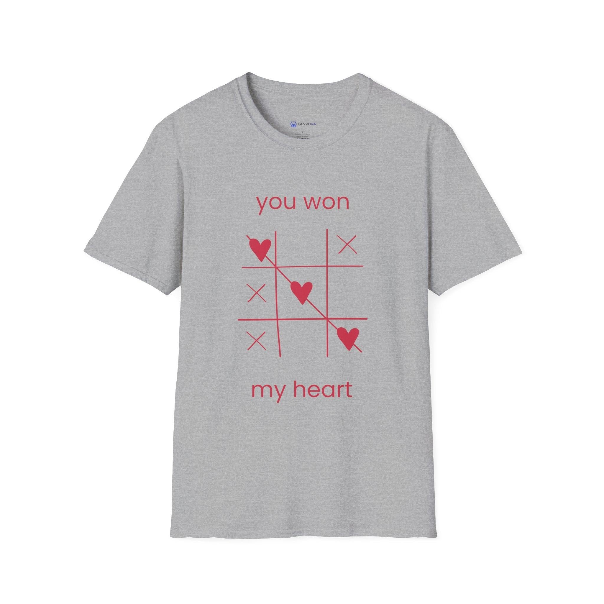 Cute heart game design t-shirt