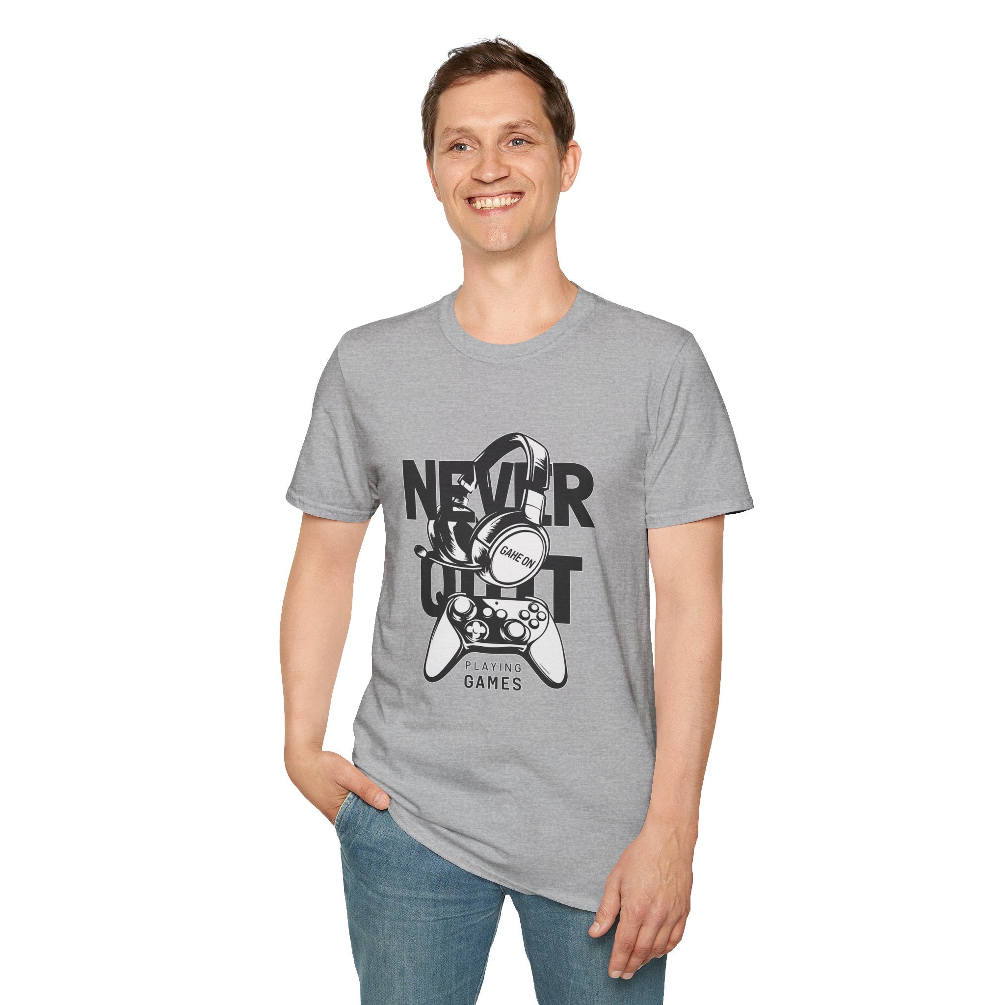 Gamer 'Never Quit' T-Shirt — Headphones & Controller Retro Gaming Tee