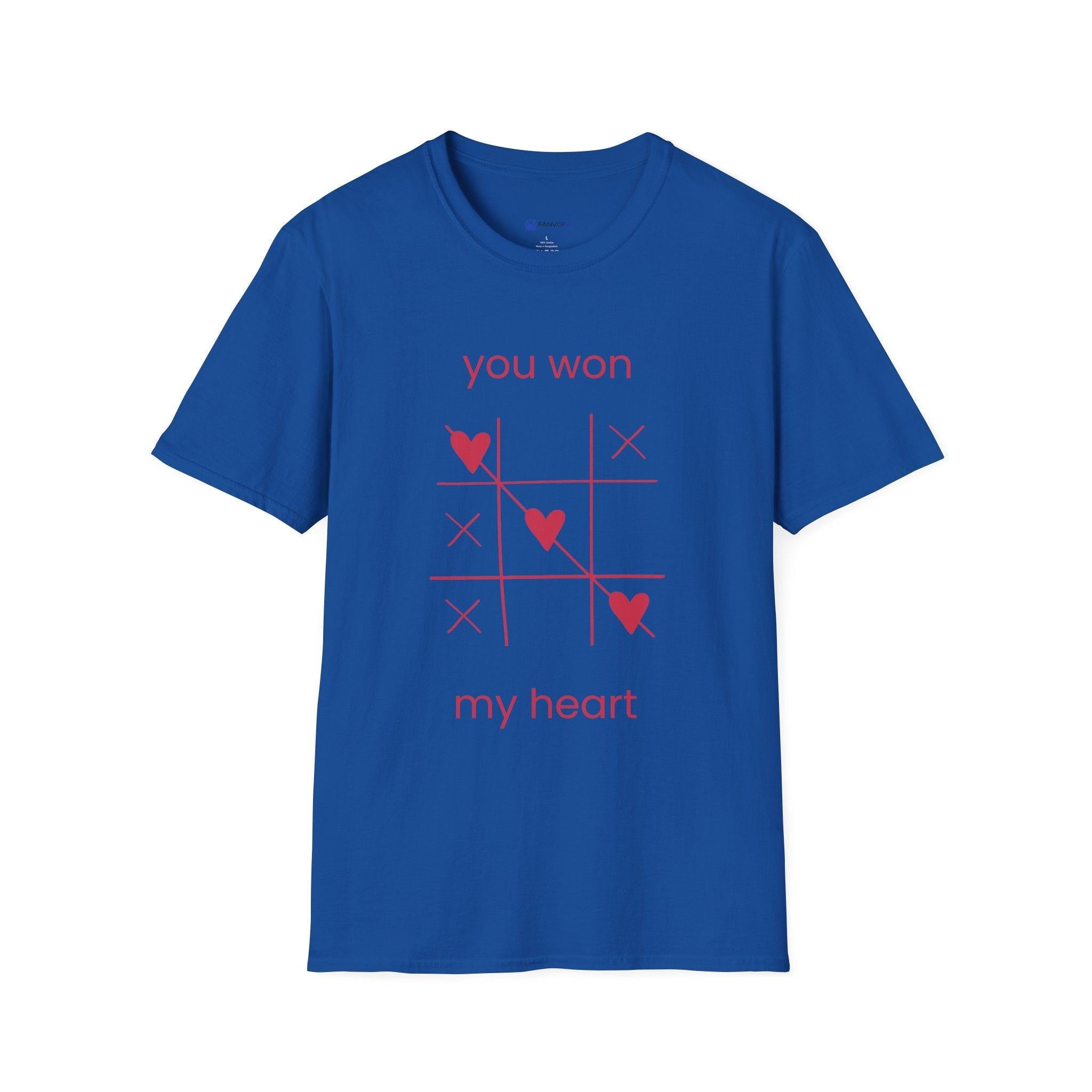 Cute heart game design t-shirt