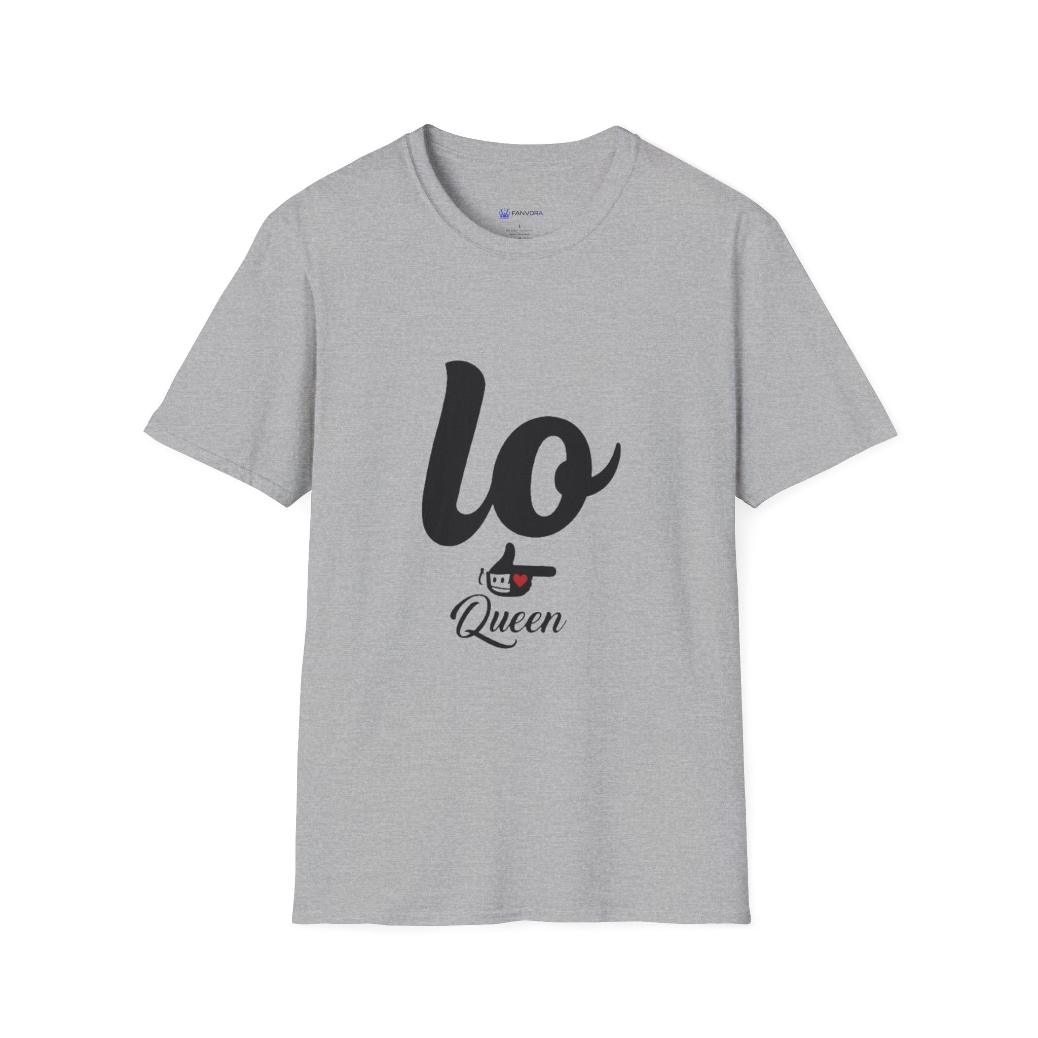 T-Shirt — 'Lo Queen' Playful Script Tee for Cat Lovers